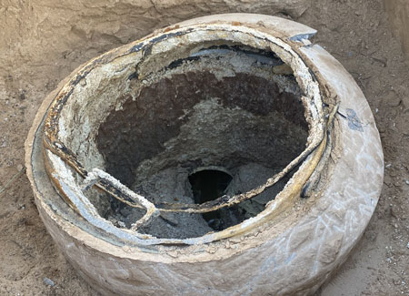 Bullhead-City-manhole-corrosion_web.jpg