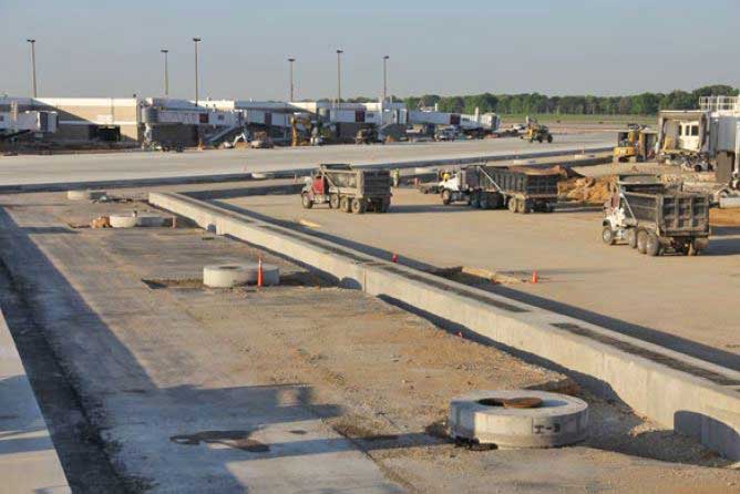 Memphis-International-Airport-under-construction_web